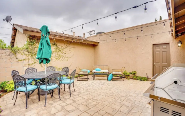 Idyllic Tustin Home w/ Private Patio & Grill