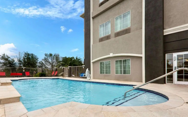 La Quinta Inn & Suites Alvin