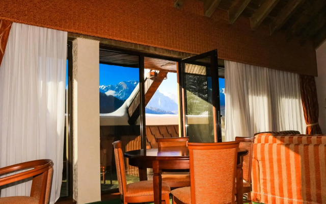 Lux Garden Hotel