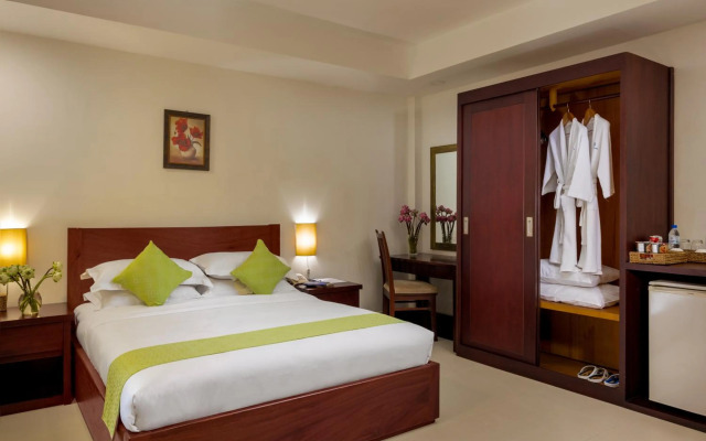 Skyline Boutique Hotel