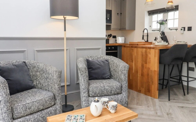 The Snug at Pickelden Farmhouse