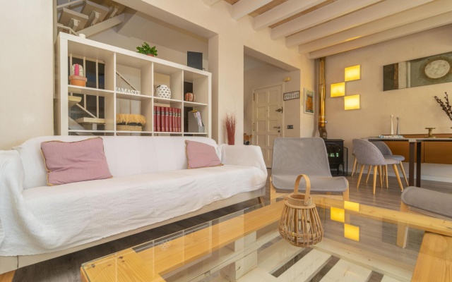 PORTO LUZ - Beautiful duplex apartment with wonderful views over the port of Sóller. Free WIFI.