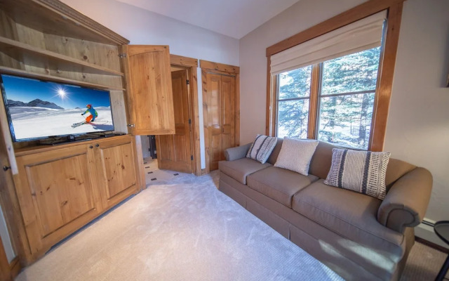Ski Tip Ranch 8749