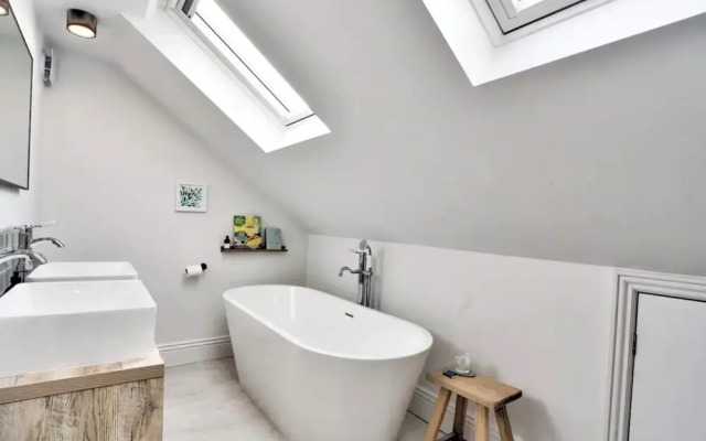 Stunning House in Leigh-on-sea