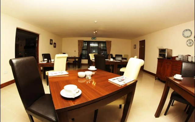 All The Twos B&B Clifden