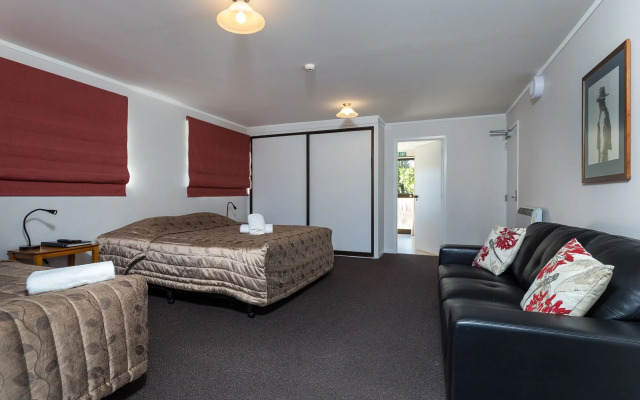 Cherylea Motel