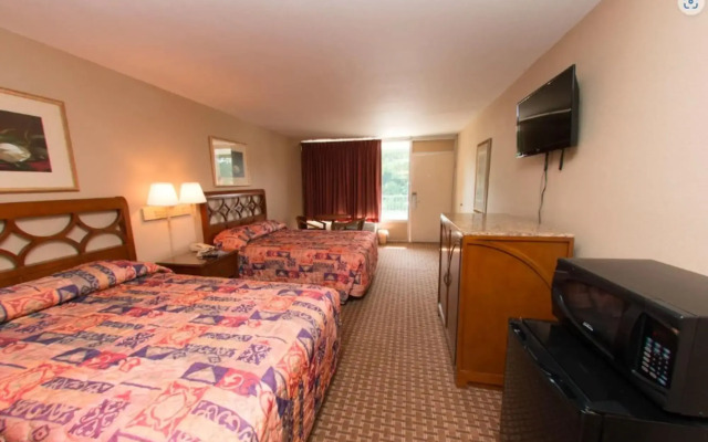 OYO Hotel Audubon Baton Rouge Port Allen I-10
