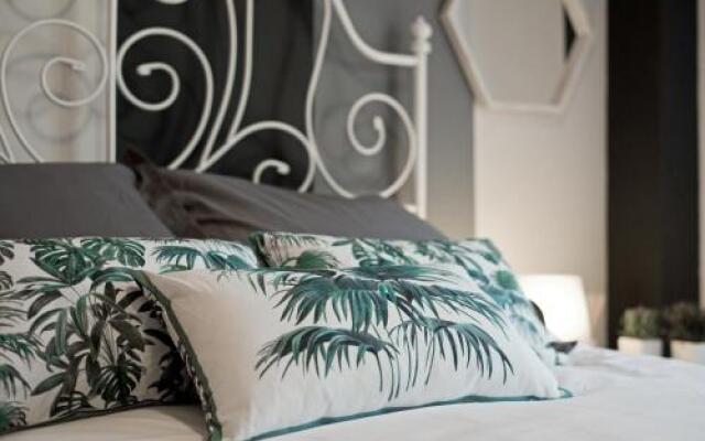 UrbanChic Los Pacos Apartment