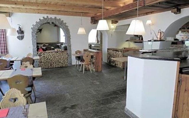 Hotel Crusch Alba Swiss Lodge