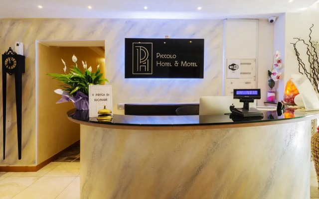 Piccolo Hotel