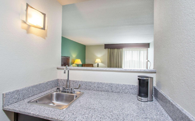 Best Western Acadiana