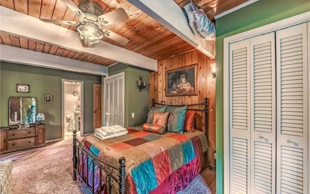 Paradise On The River Three Bedroom Cabin