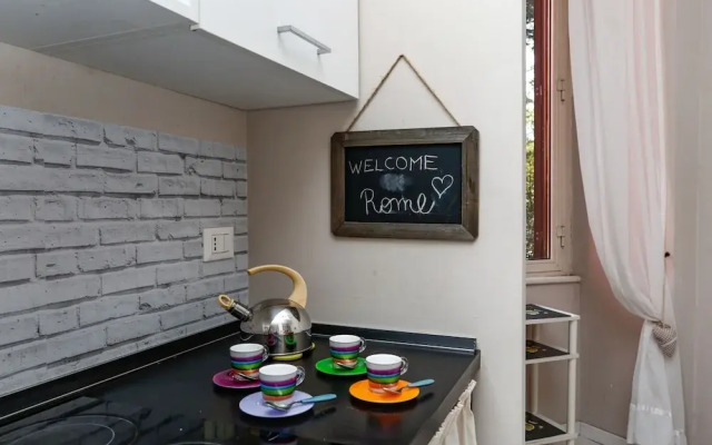 American Uni 2Br Lovely Apt