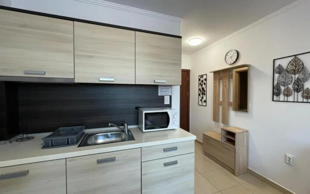 Private Studio Summer Breeze 506