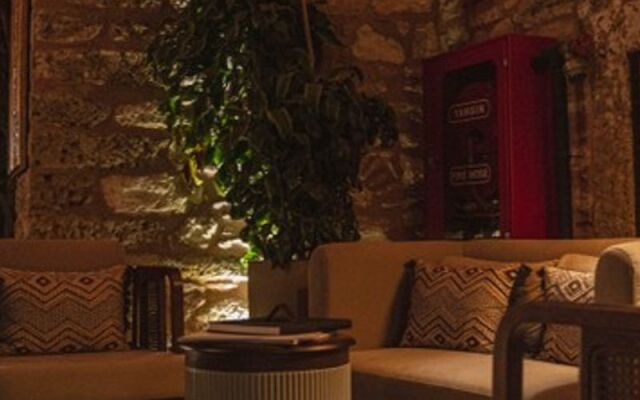 Han 1772 Hotel