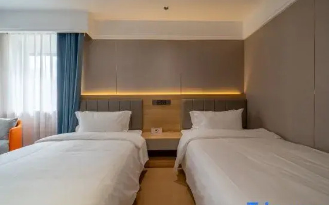 Qiuwang Hotel (Shanghai Caobao Road Subway Station Branch)