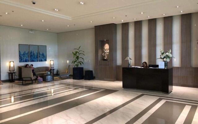Modern and Cozy Studio near Airport Terminal 3