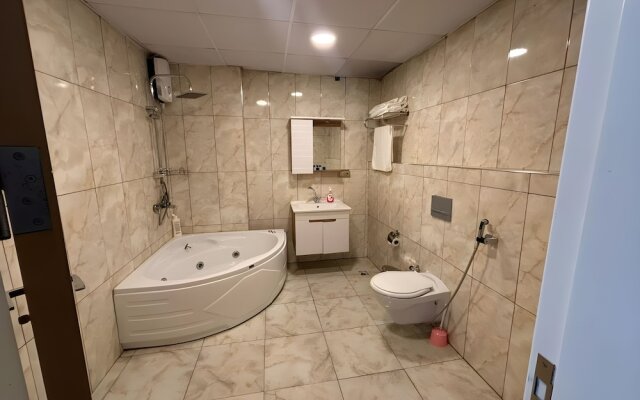 ayvacık Hotel Restoran