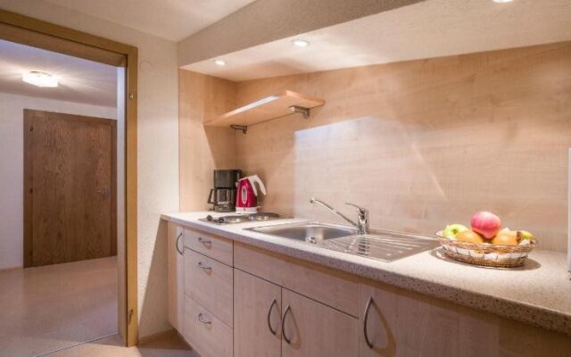 Hotel-Pension Enzian