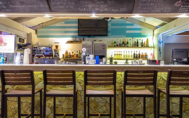 Iakinthos Tsilivi Beach