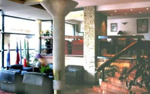 Las Piedras Apart Hotel