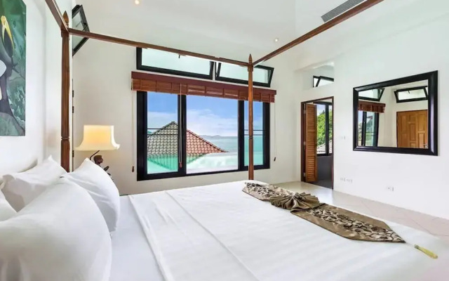 Luxury Beachfront Tai Pan Villa