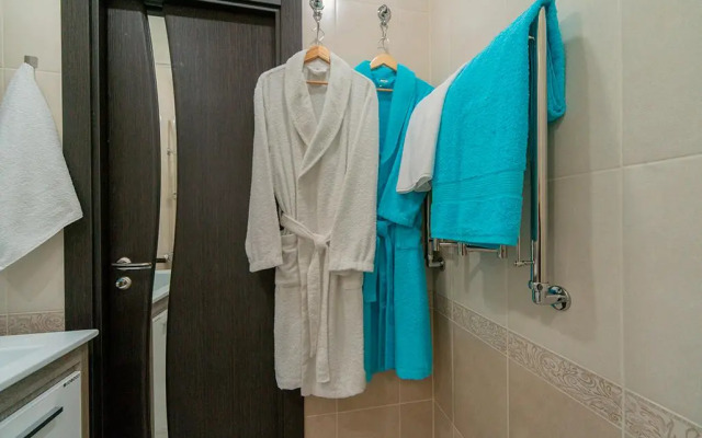 Пять звезд на Мира 31/3