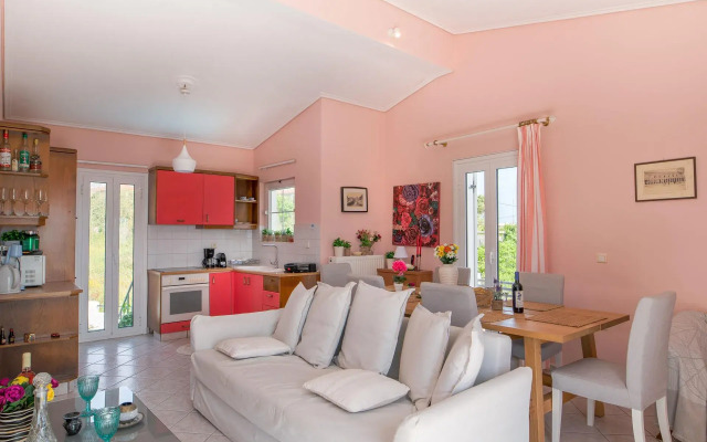 Τhree Storey Villa with Infinity Pool