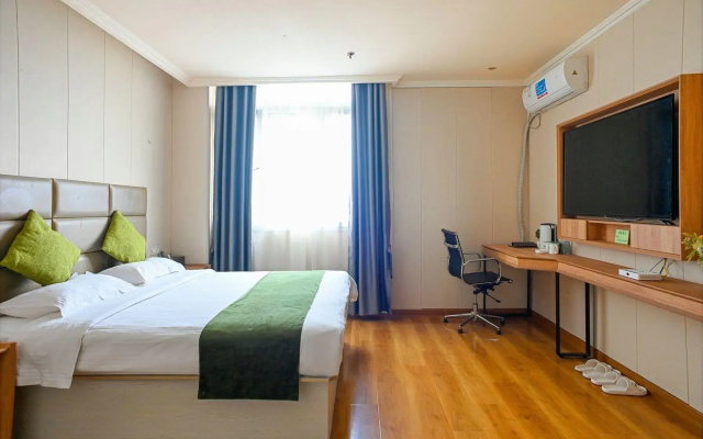 GreenTree Inn XuZhou Feng County LiuBang Plaza Express Hotel