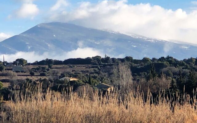 Le Mas au Portail Bleu