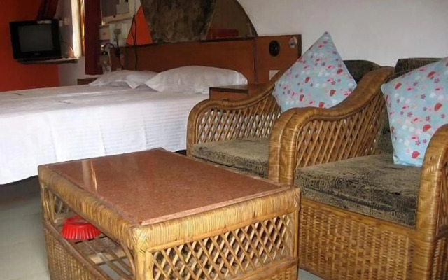 Palm Groove Guest House