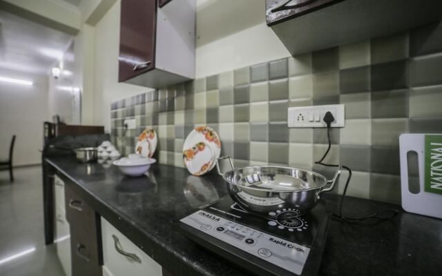 Oyo Home 17383 Elegant 3bhk