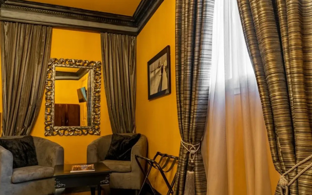 Julina Boutique Living