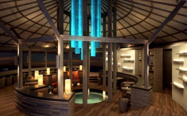 Centara Ras Fushi Resort & Spa Maldives