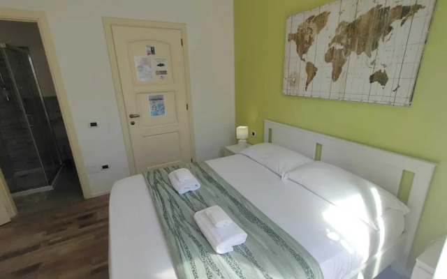 Iris Rooms