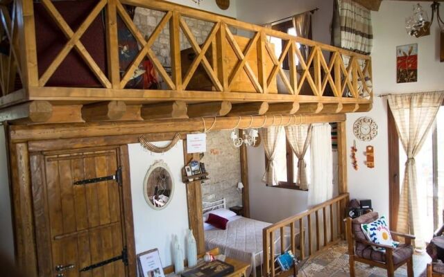 To Stolidi tis Psinthou