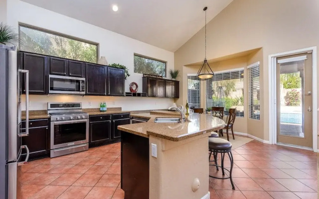 Casa Solara 4 Bedroom Home by RedAwning