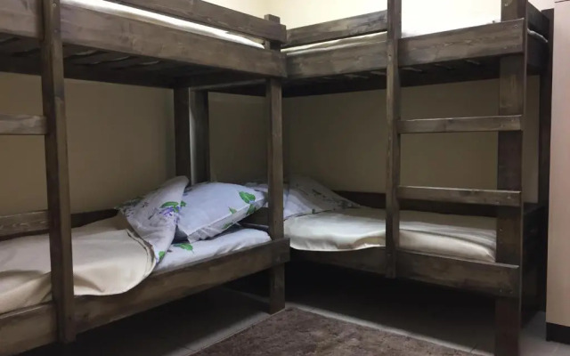 Hostel On Zheleznyaka 2g