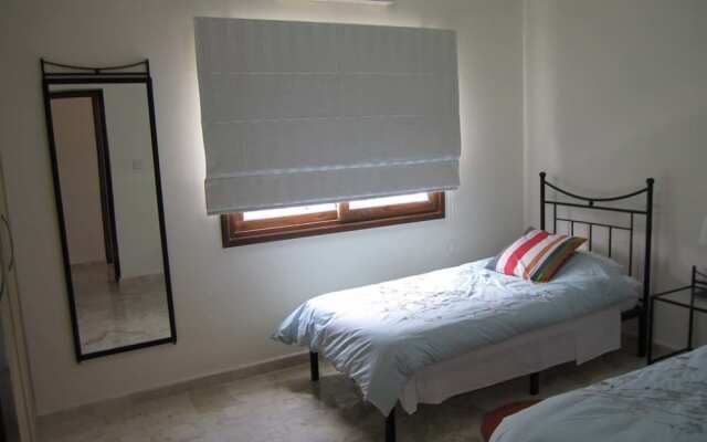 Villa Morlais by Amy Villas