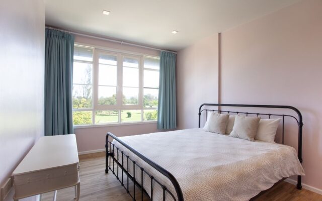 Autumn Seaview Huahin Condominium