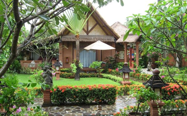 The Villas by Puri Mas Boutique Resort