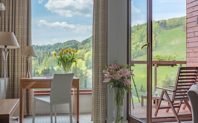 Hotel SPA Dr Irena Eris Krynica Zdrój 12+