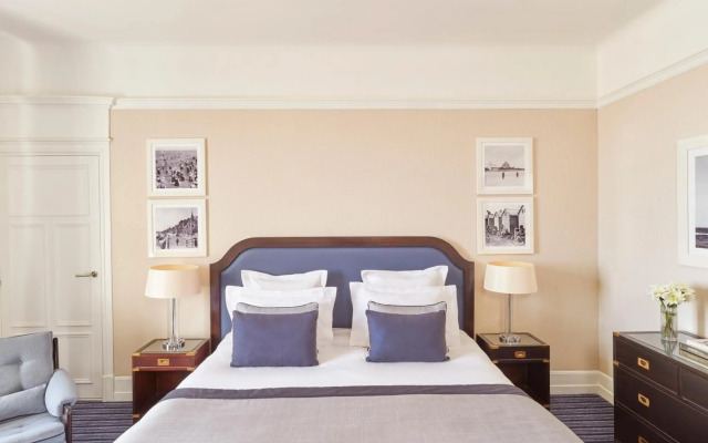 Hôtel Barrière l'Hermitage