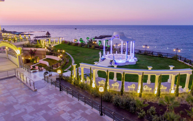 Merit Royal Premium Hotel Casino & SPA