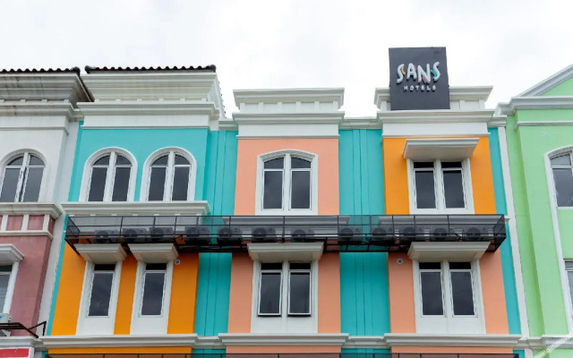 Sans Hotel Kelapa Gading Jakarta