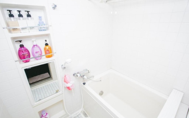 Lions Mansion Konazawa Konohana Room 2 No. 105 / Vacation STAY 17048 – Bathroom – Kanazawa
