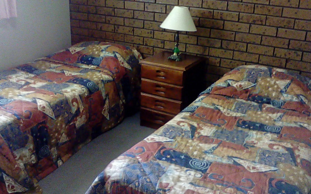 Cardigan Lodge Motel