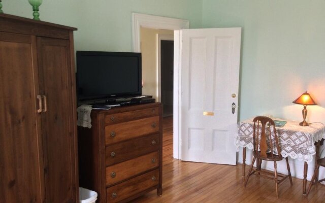 McLean House Inn