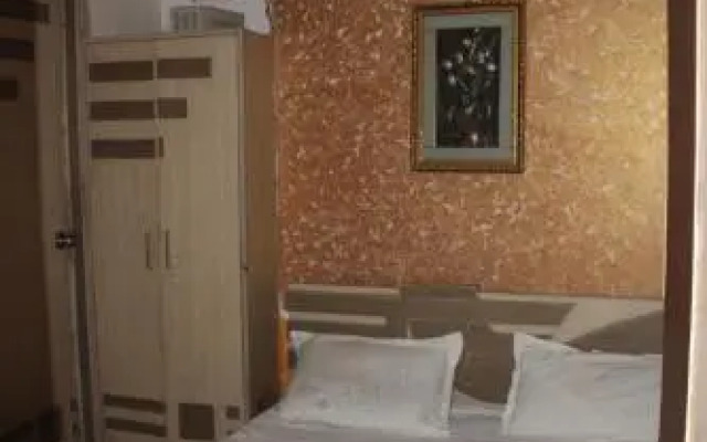 Hotel Ekta Palace