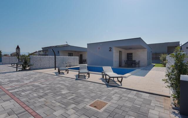 Holiday Home in Vir With Private Pool